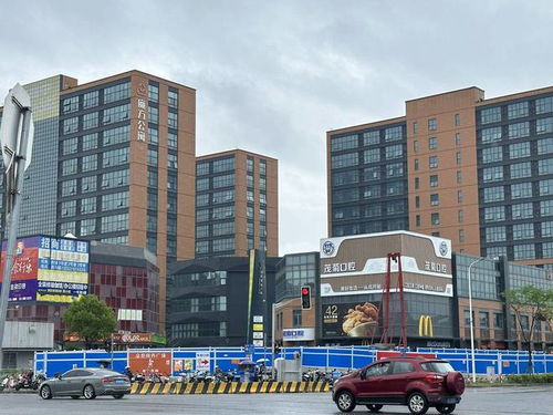 浦东顾唐路地铁口商铺 金泰广场商铺 营业现铺 即买即收租