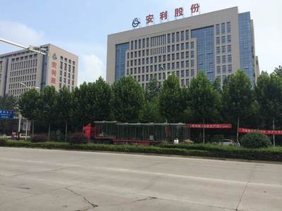 上海实业与吸烟亭 构建和谐公共空间的双赢策略